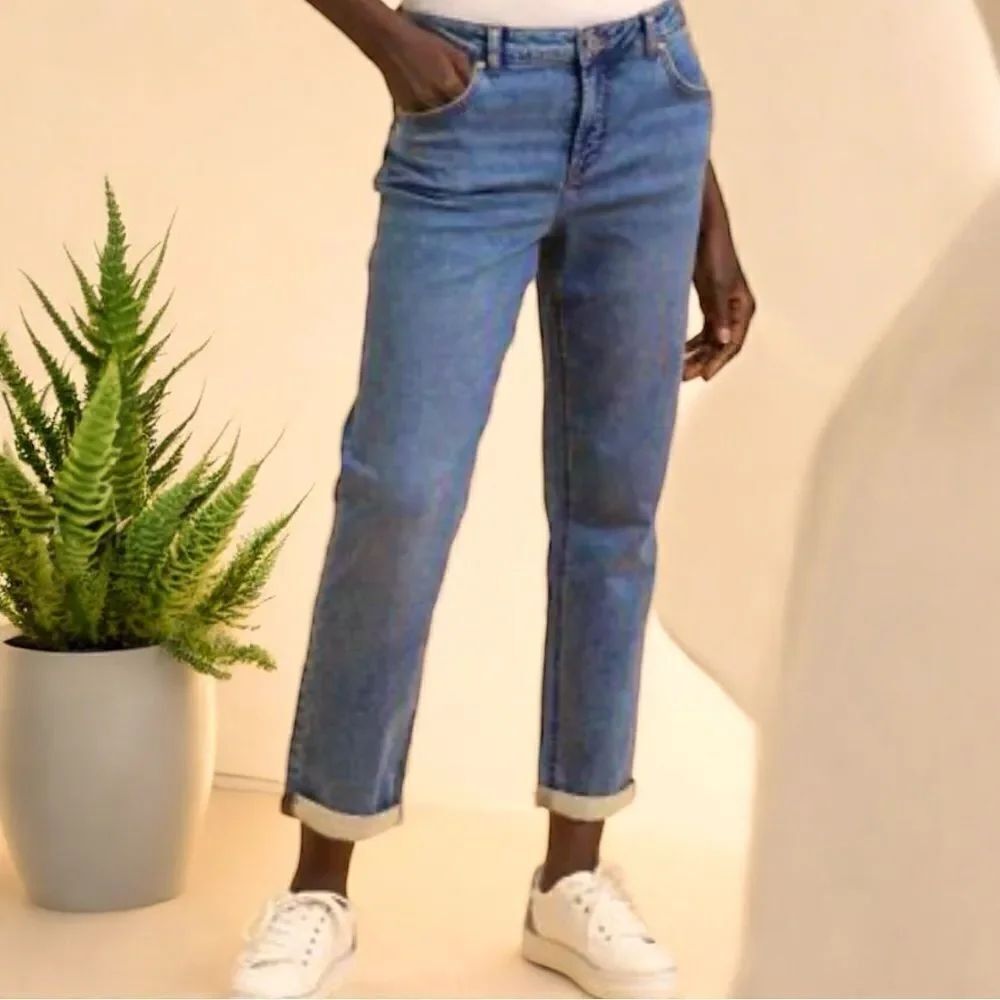 Banana Republic Whiskered PremiumβDenim Boyfriend Jeans Sizeβ30x27